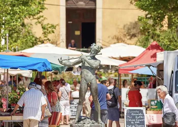 Plaisir Cotier Coeur De Bandol T3, Clim, 50M Mer
