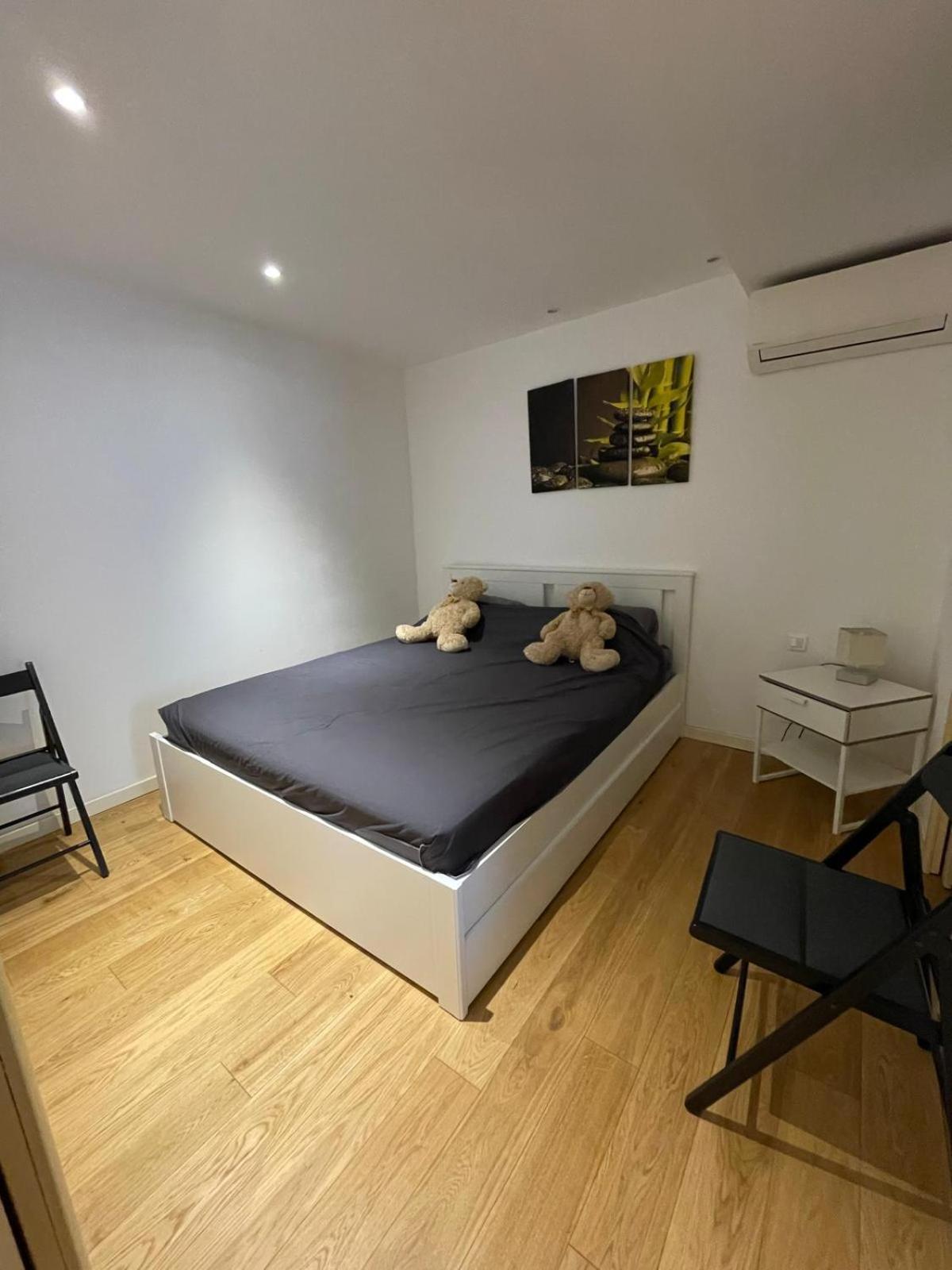 Apartamento Plaisir Cotier Coeur De T3, Clim, 50m Bandol